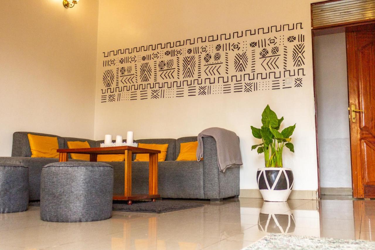 روهينجيري Indani Residence With Exceptional Night Comfort المظهر الخارجي الصورة