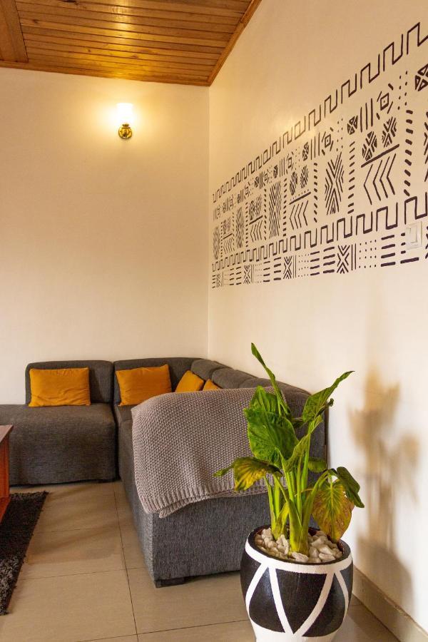 روهينجيري Indani Residence With Exceptional Night Comfort المظهر الخارجي الصورة